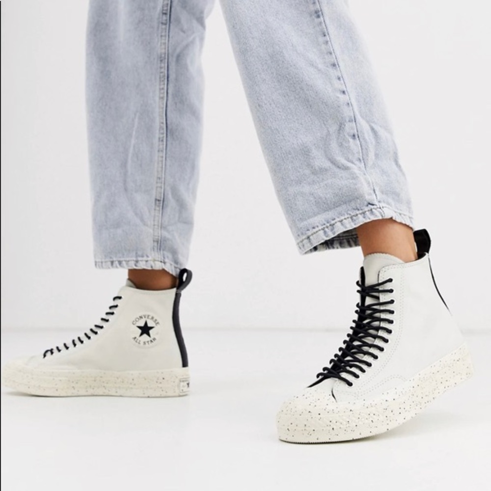 NWT Converse All Star Chuck 70 HI Eyelet Sneakers